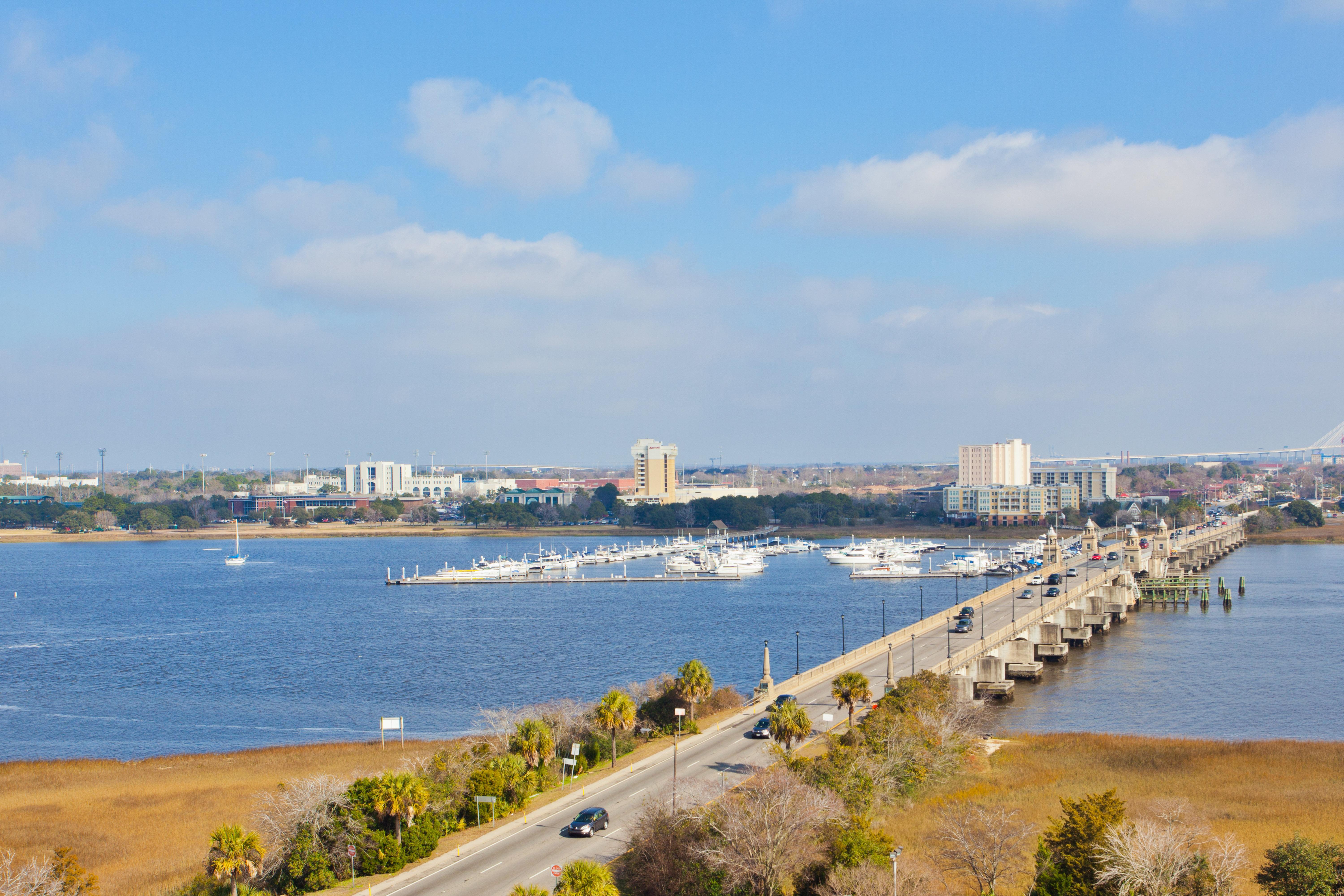 Holiday Inn Charleston-Riverview, An Ihg Hotel Eksteriør bilde