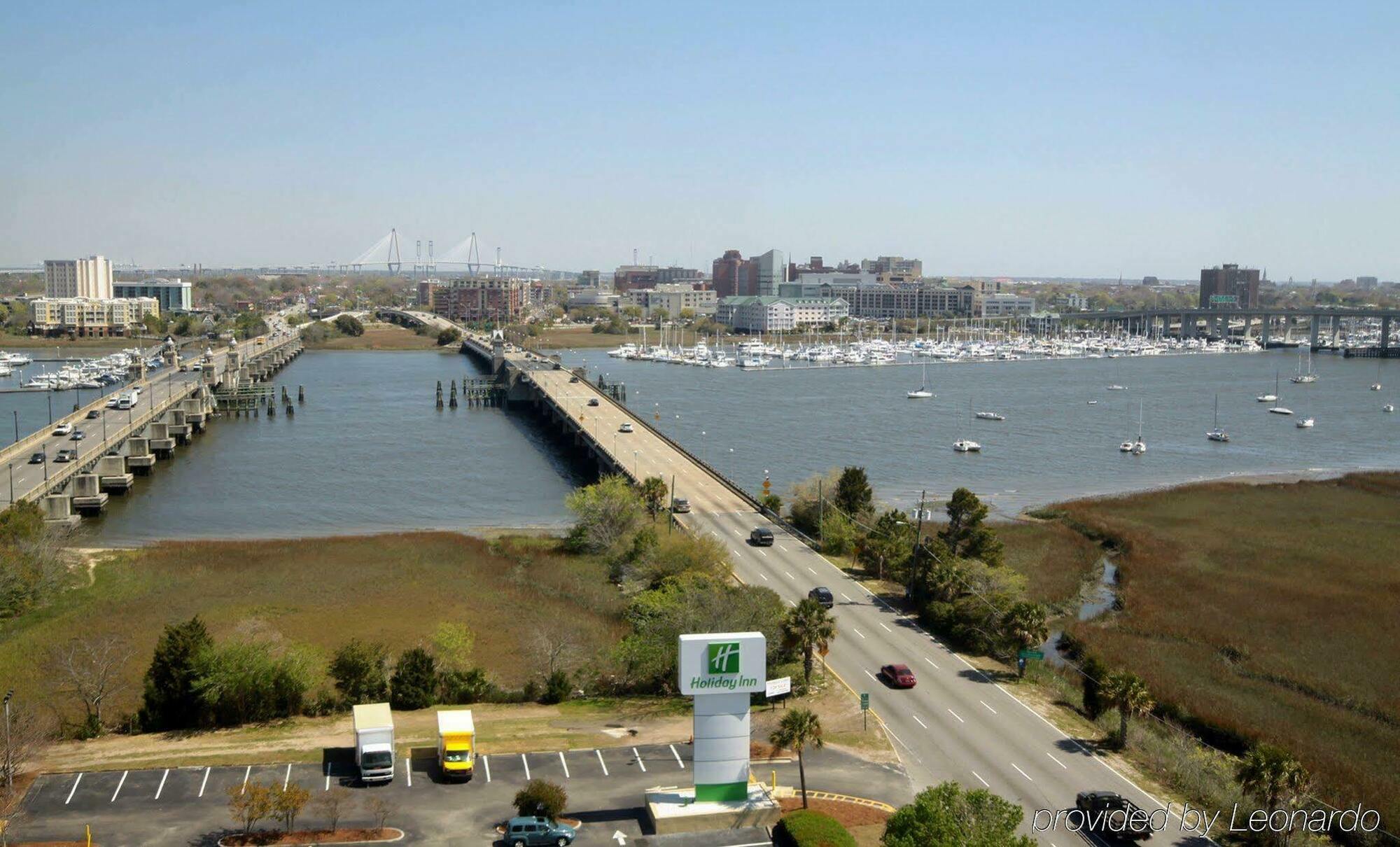 Holiday Inn Charleston-Riverview, An Ihg Hotel Eksteriør bilde